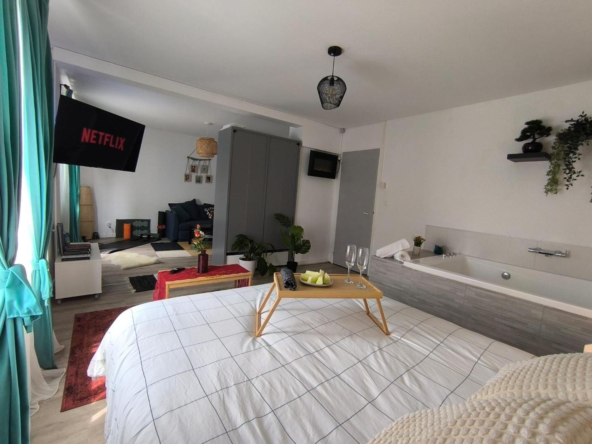Romantic Cocon Home In مُلووز المظهر الخارجي الصورة